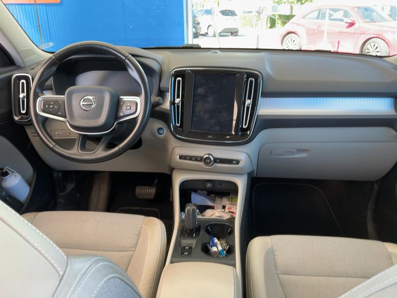 Volvo XC40 2.0 D3 Momentum AWD 2019 – снимка 17