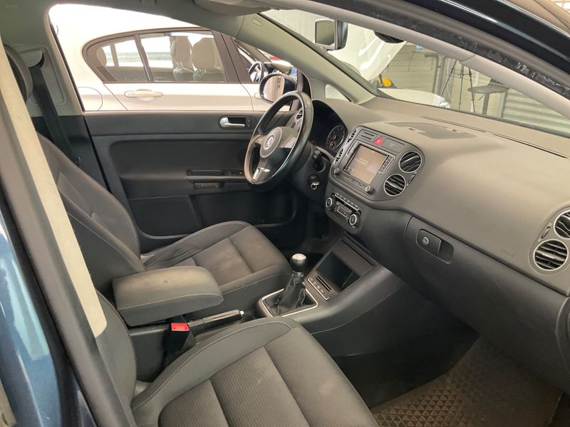 Volkswagen Golf VI Plus 1.2 TSI Team BlueMotion Tech — zdjęcie 3