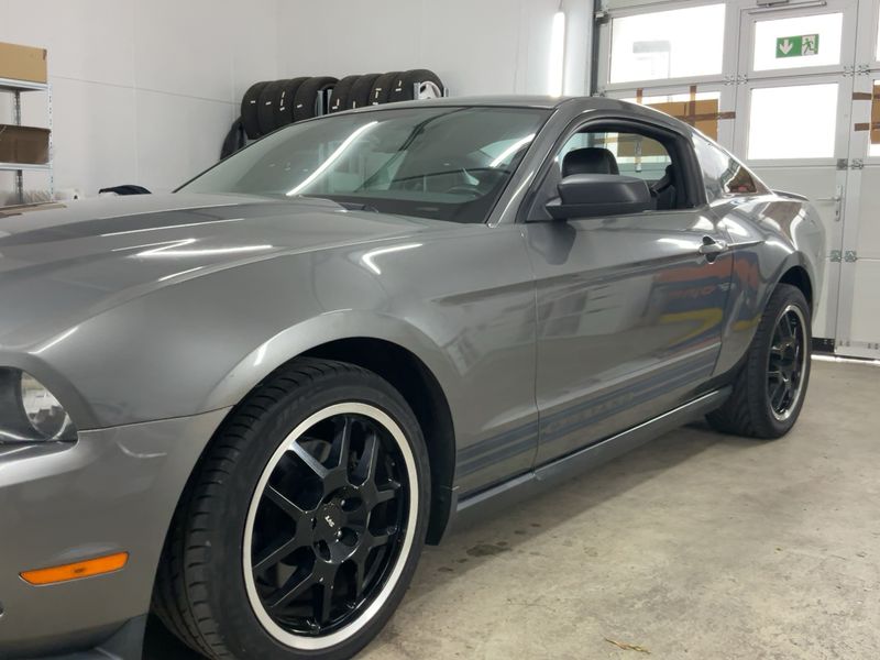 Ford Mustang 2.3 EcoBoost Basis — zdjęcie 2