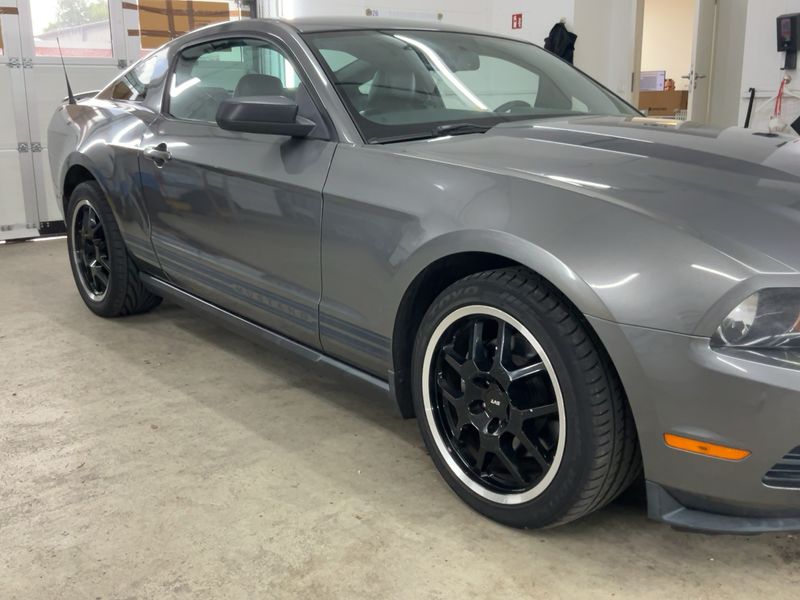 Ford Mustang 2.3 EcoBoost Basis — zdjęcie 8