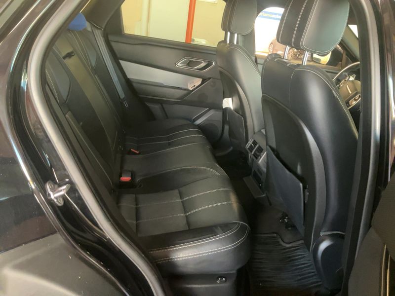 Land Rover Range Rover Velar 2.0 Diesel S R-Dynamic — zdjęcie 14