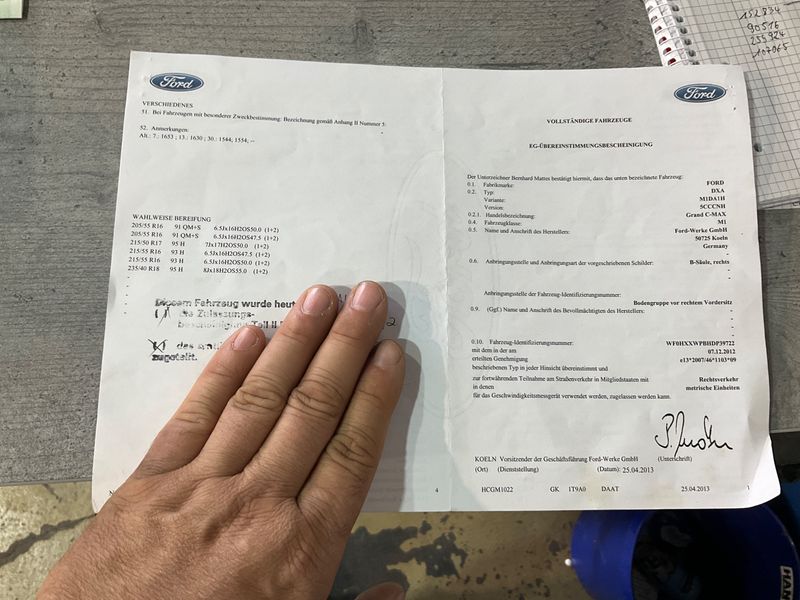 Ford Grand C-Max 1.0 EcoBoost Titanium — zdjęcie 16