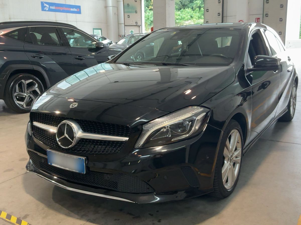Mercedes-Benz A-Klasse 2017 — photo 1