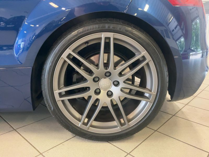 Audi TTS 2.0 TFSI quattro Coupe 2011 – снимка 5