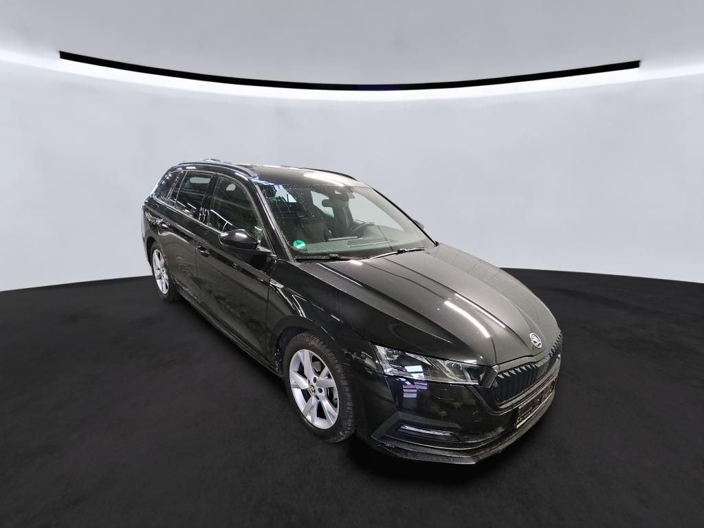 Skoda Octavia 2023 — photo 30