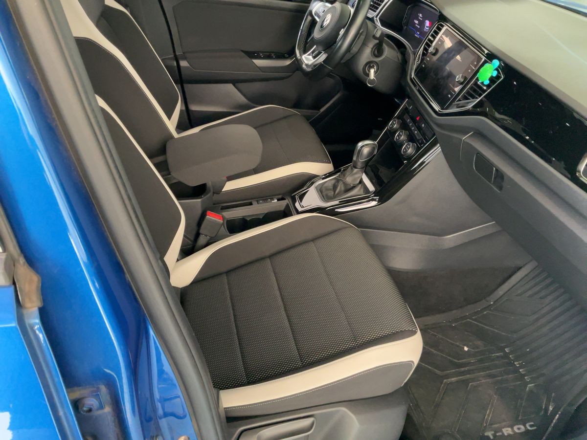 Volkswagen T-Roc 2021 — photo 17