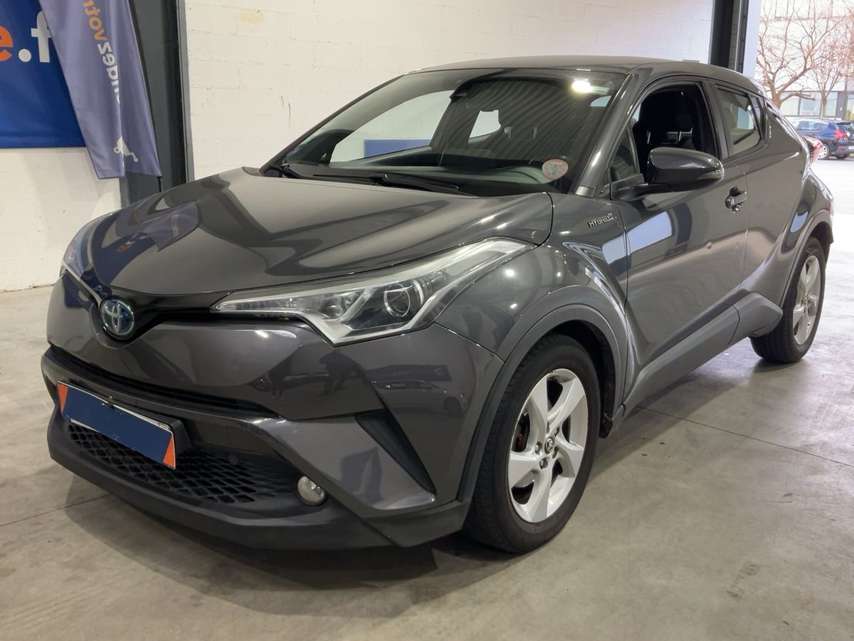Toyota C-HR d'occasion