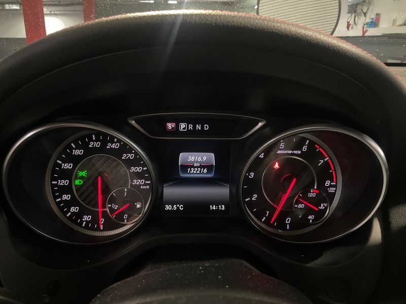 Mercedes-Benz CLA-Klasse CLA 45 AMG 4Matic — zdjęcie 13