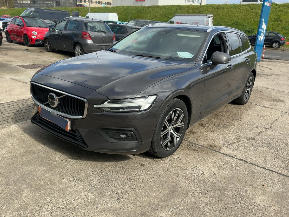 Volvo V60 2022