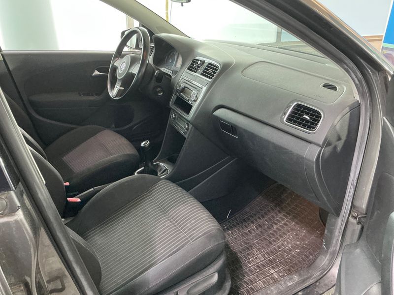Volkswagen Polo 1.4 FSI Highline 2009 – снимка 3