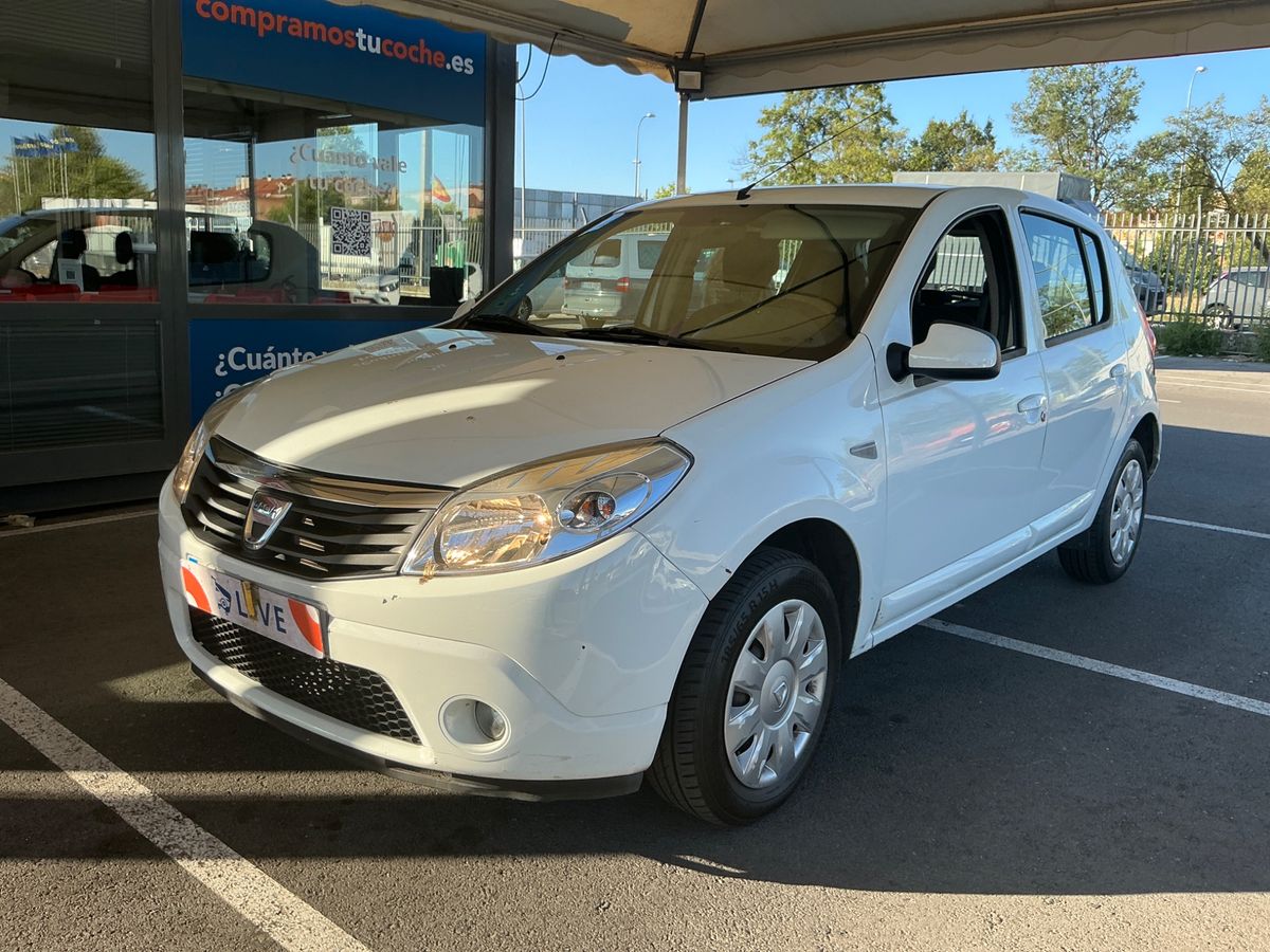 Dacia Sandero 2013