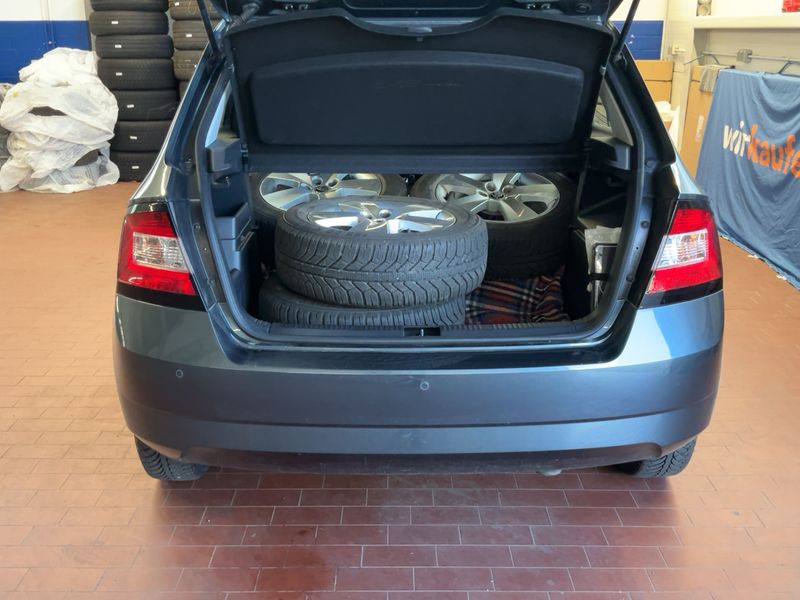 Skoda Fabia 1.2 TSI Ambition — zdjęcie 10