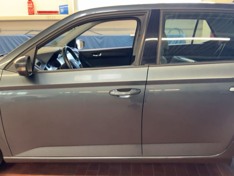 Skoda Fabia 1.2 TSI Ambition — zdjęcie 4
