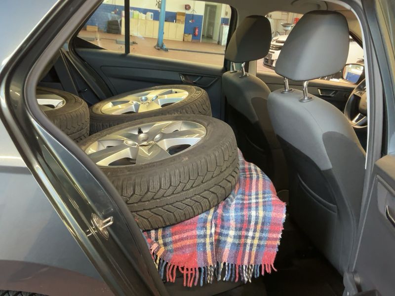 Skoda Fabia 1.2 TSI Ambition — zdjęcie 14