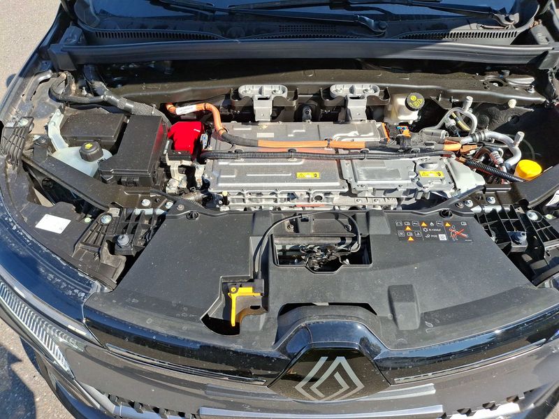 Renault Megane E-Tech electric drive 96 kW Equilibre — zdjęcie 8