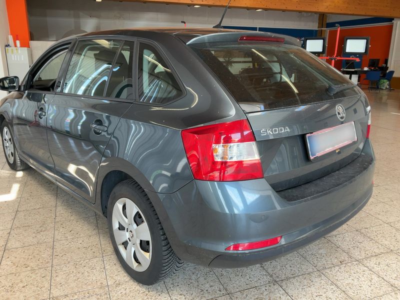 Skoda Rapid Spaceback 1.4 TDI Ambition 2016 – снимка 6