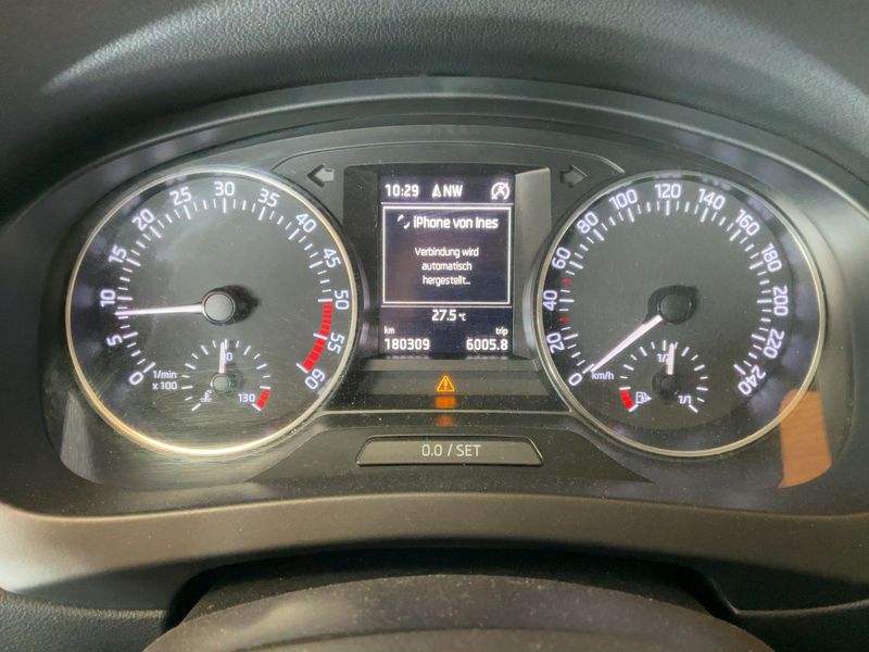 Skoda Rapid Spaceback 1.4 TDI Ambition 2016 – снимка 18