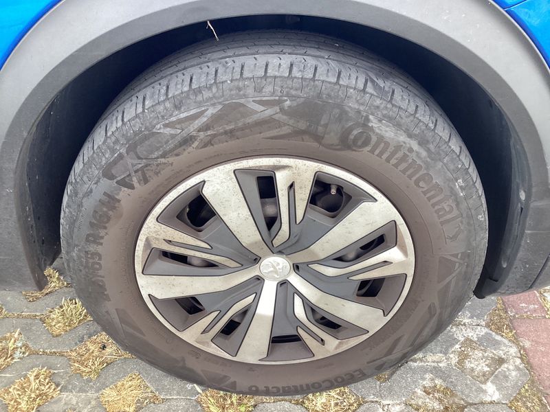 Peugeot 2008 1.2 PureTech Active Pack 2023 – снимка 11