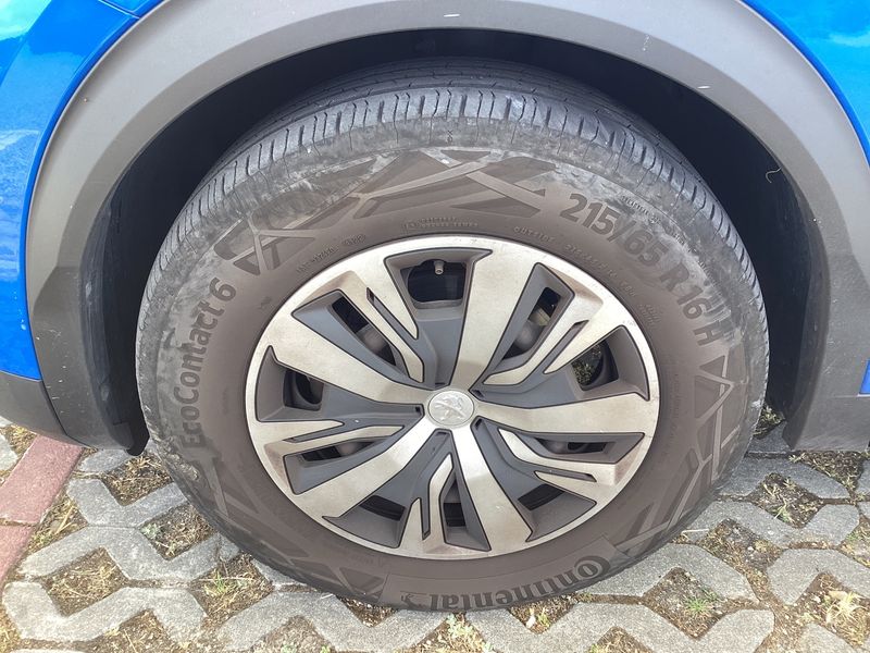 Peugeot 2008 1.2 PureTech Active Pack 2023 – снимка 3