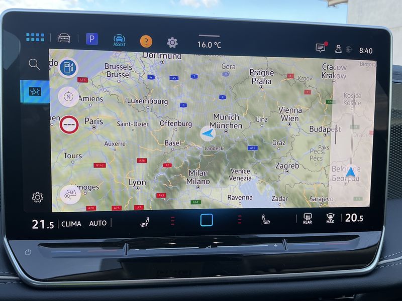 Volkswagen Passat 2.0 TDI Business — zdjęcie 13