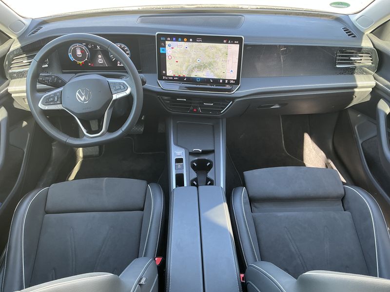 Volkswagen Passat 2.0 TDI Business — zdjęcie 11