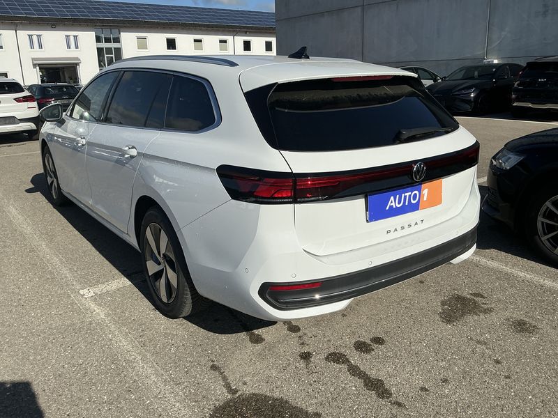 Volkswagen Passat 2.0 TDI Business — zdjęcie 3