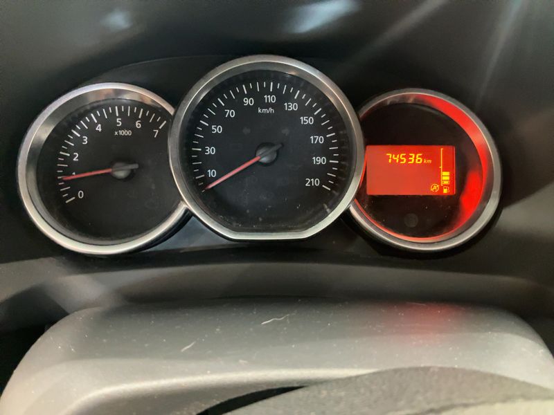 Dacia Sandero 0.9 TCe Stepway Essential — zdjęcie 13