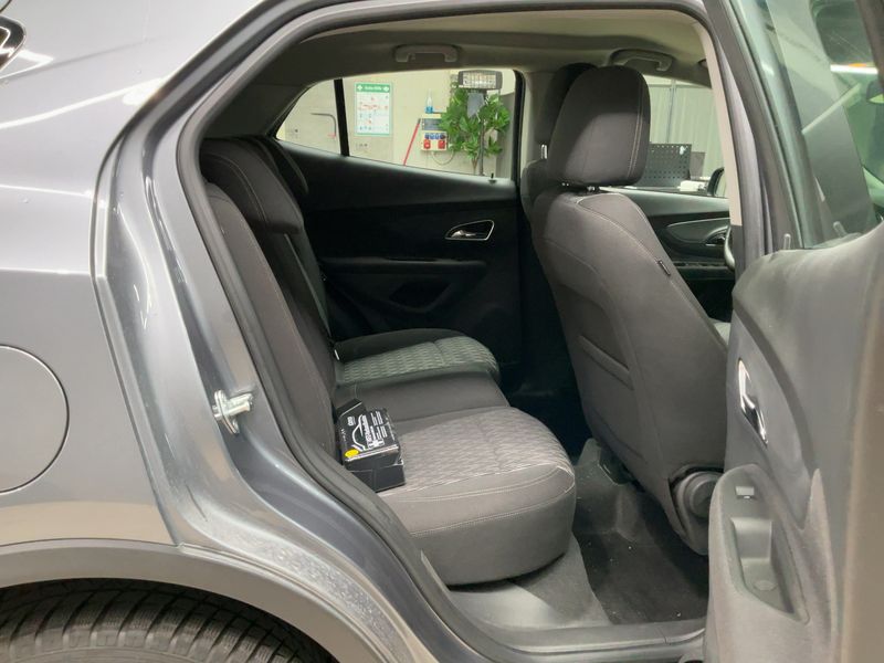 Opel Mokka 1.4 Turbo Edition ecoFlex 4x4 — zdjęcie 14