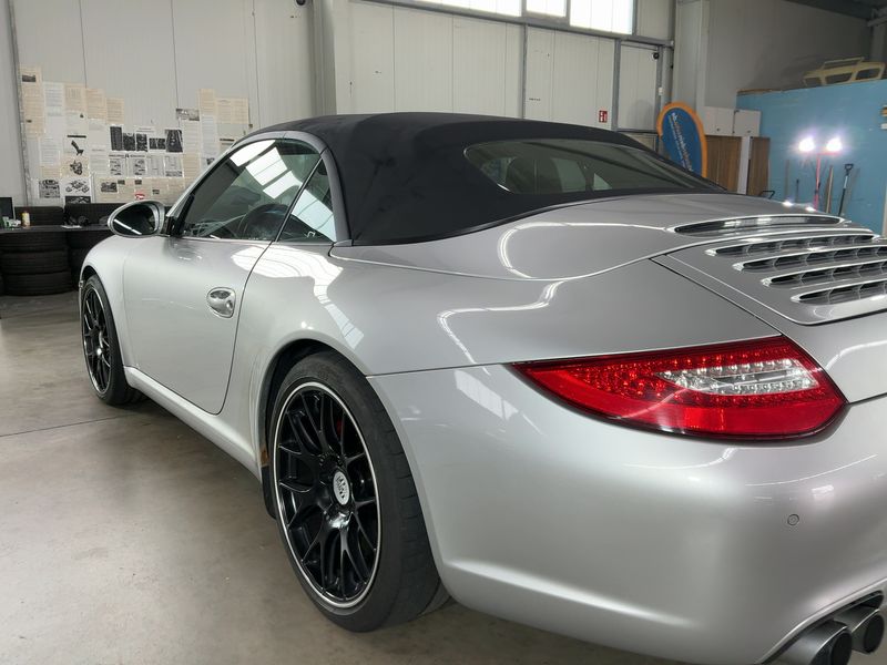 Porsche 911 997 Carrera S Cabrio — zdjęcie 3