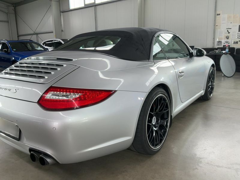 Porsche 911 997 Carrera S Cabrio — zdjęcie 6