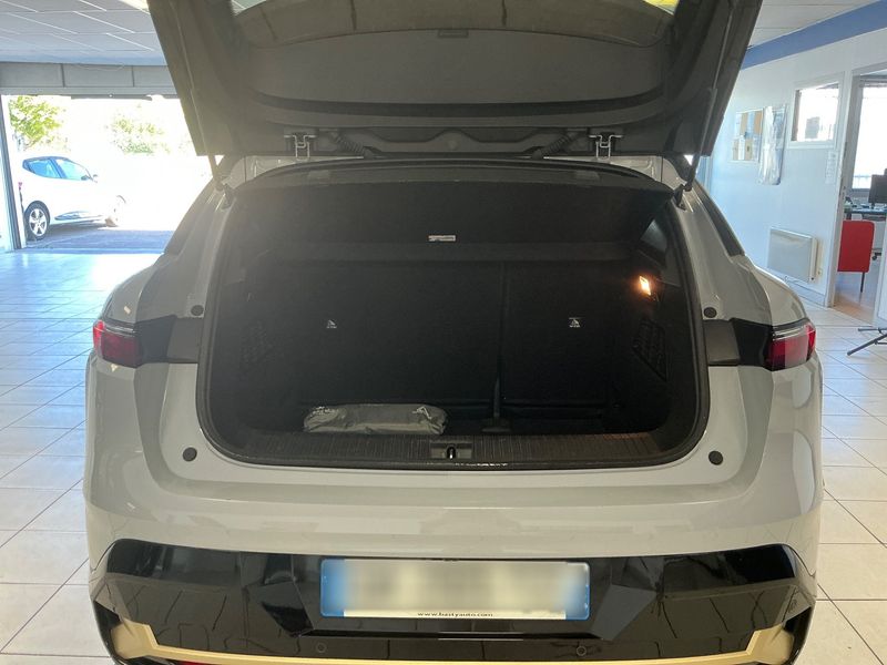 Renault Megane E-Tech EV60 Iconic — zdjęcie 10