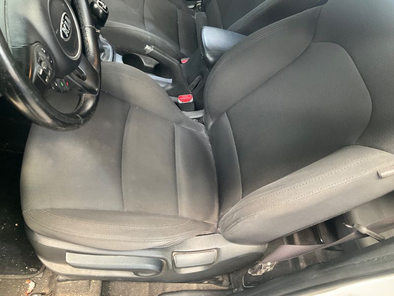 Kia Carens 1.7 CRDi Concept 2015 – снимка 40