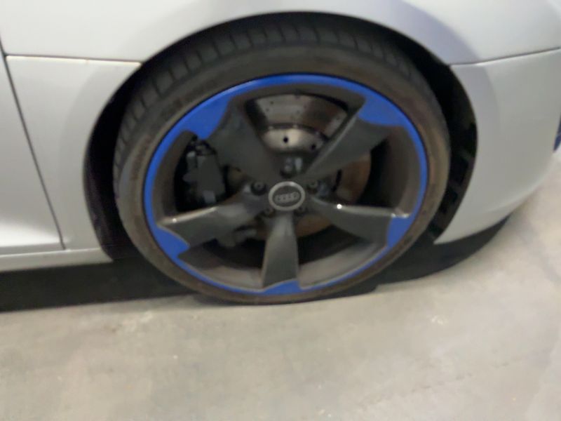 Audi R8 5.2 V10 FSI quattro 2011 – снимка 11