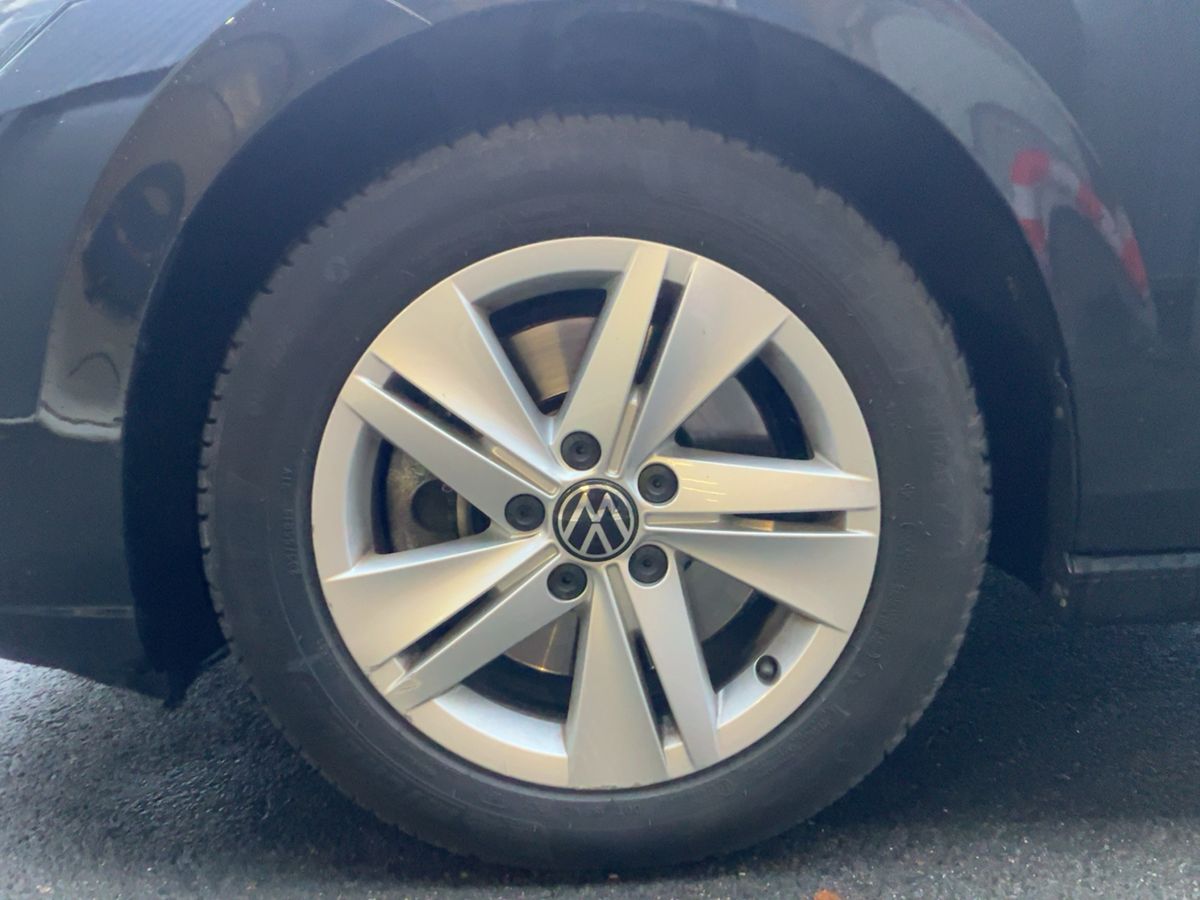 Volkswagen Golf 2022 — photo 4
