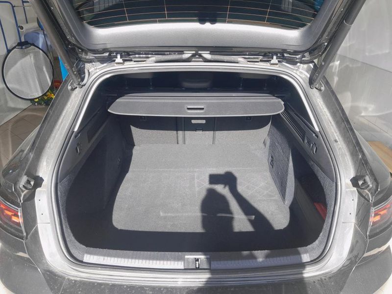 Volkswagen Arteon Shooting Brake 2.0 TSI Elegance — zdjęcie 9