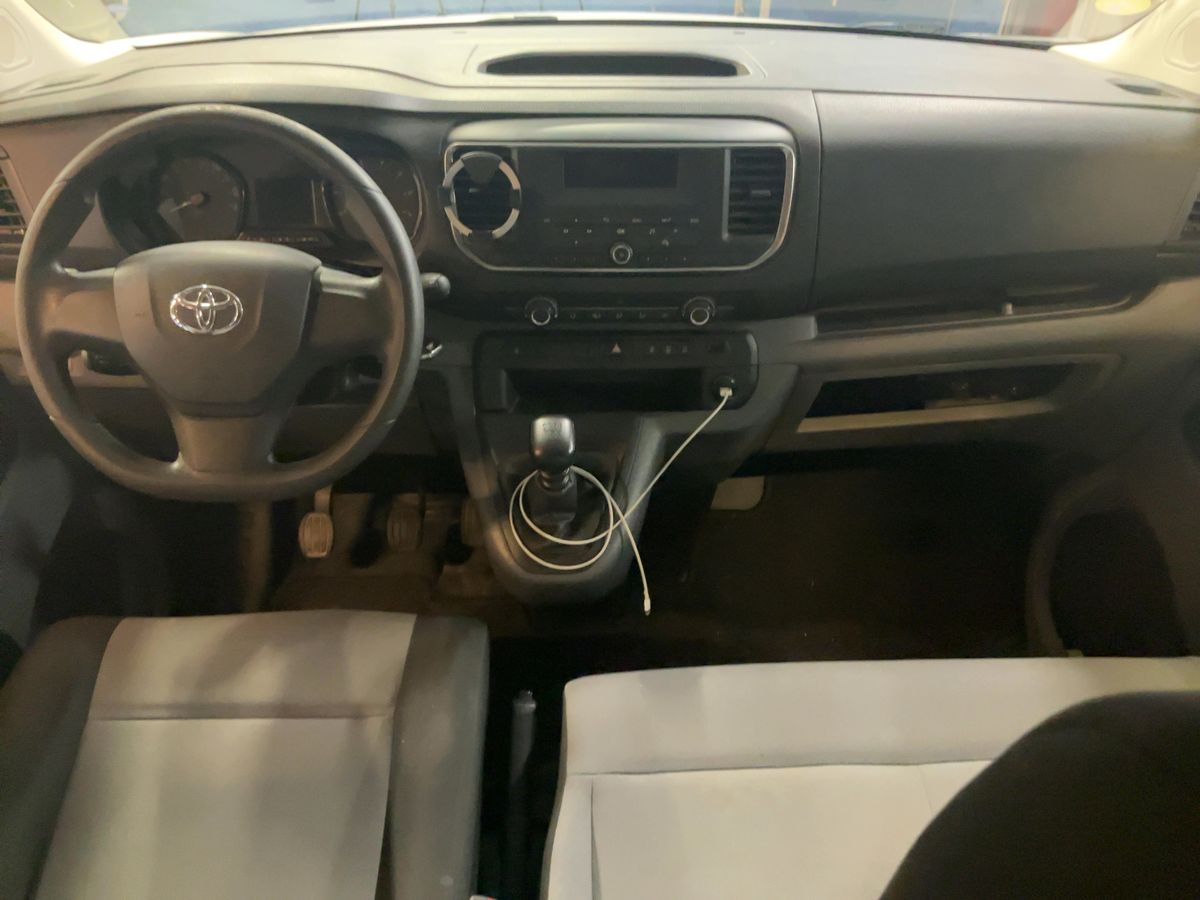 Toyota ProAce 2019 — photo 18