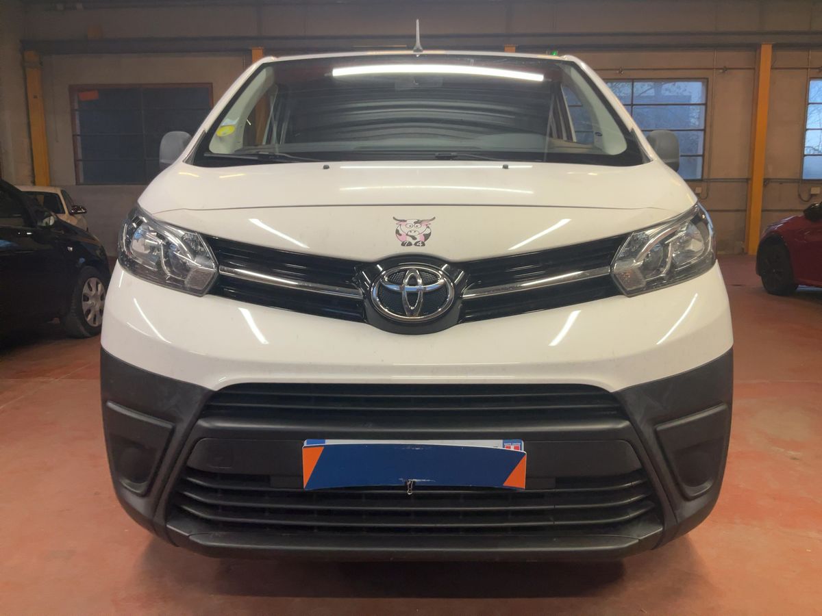 Toyota ProAce 2019 — photo 15