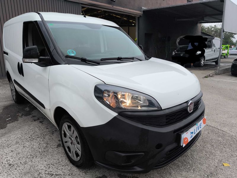 Fiat Doblo 1.3 M-Jet Furgón SX — zdjęcie 6