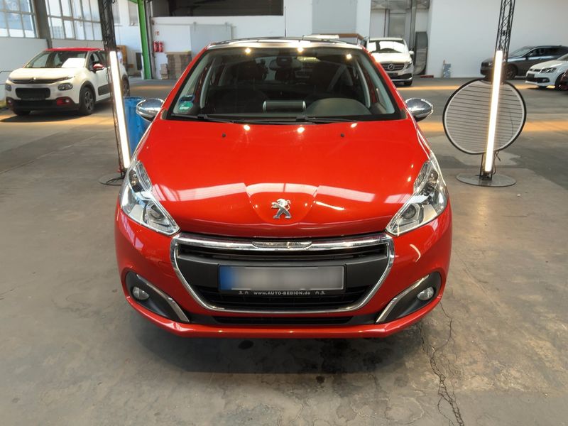 Peugeot 208 1.2 PureTech Style — zdjęcie 9