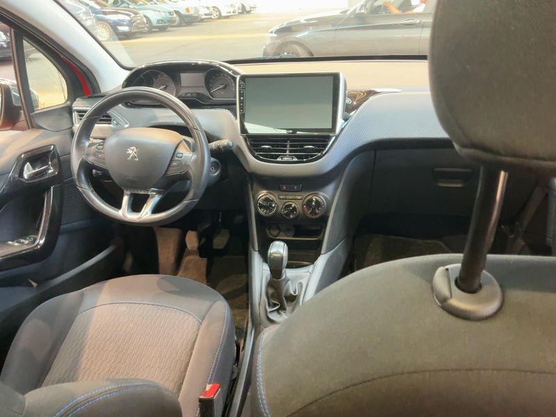 Peugeot 208 1.2 PureTech Style — zdjęcie 12