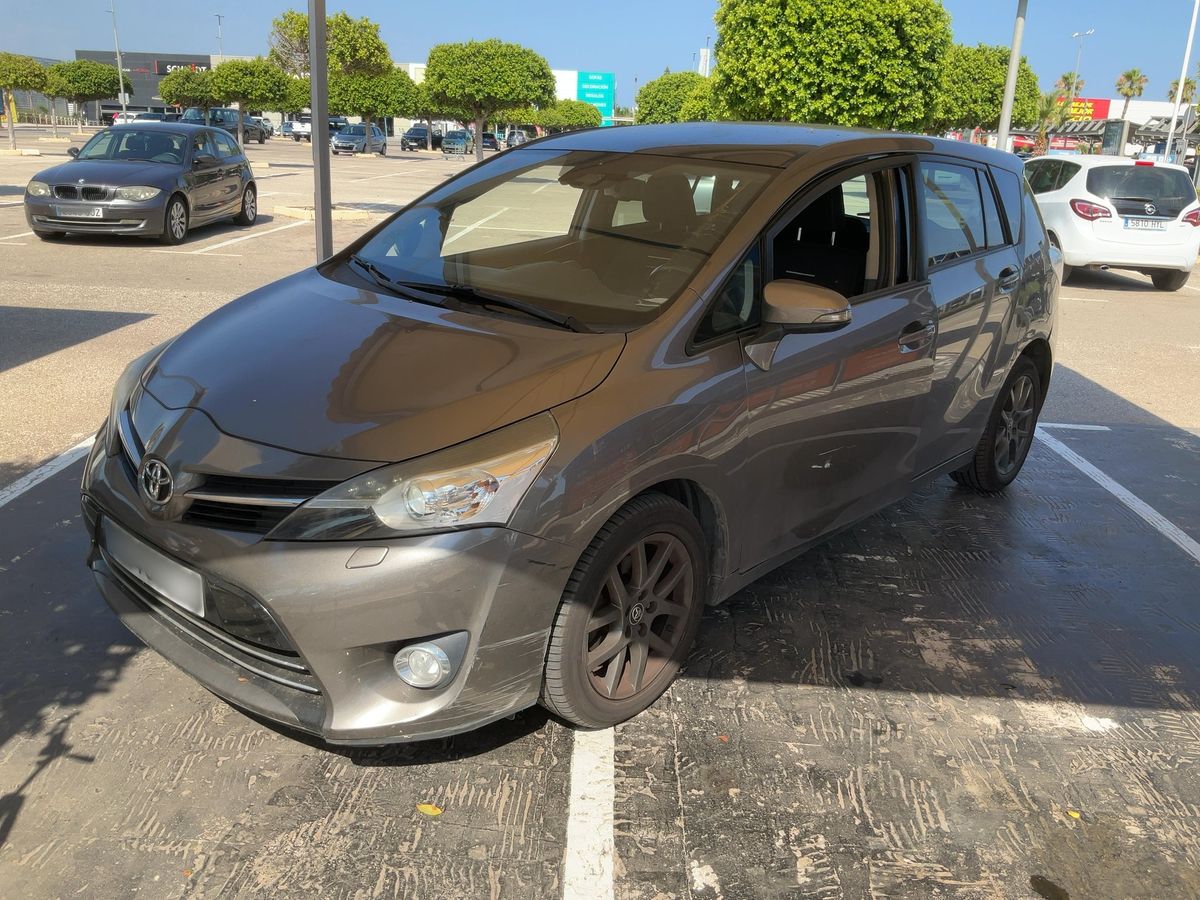Toyota Verso 2016
