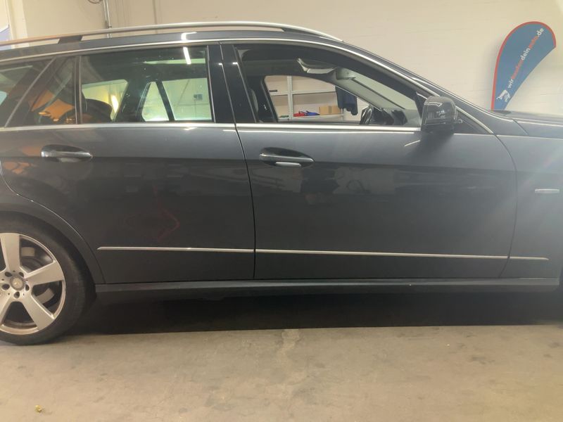Mercedes-Benz E-Klasse E 250 CDI T BlueEfficiency Elegance — zdjęcie 7