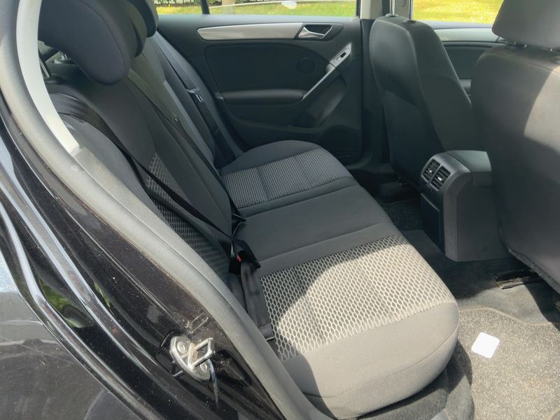 Volkswagen Golf VI 1.6 TDI Trendline BlueMotion Tech — zdjęcie 14