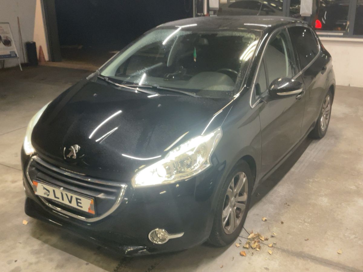 Peugeot 208 1.6 Allure