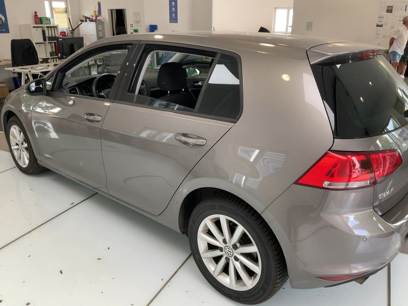 Volkswagen Golf VII 1.6 TDI Lounge BlueMotion Tech 2015 – снимка 6