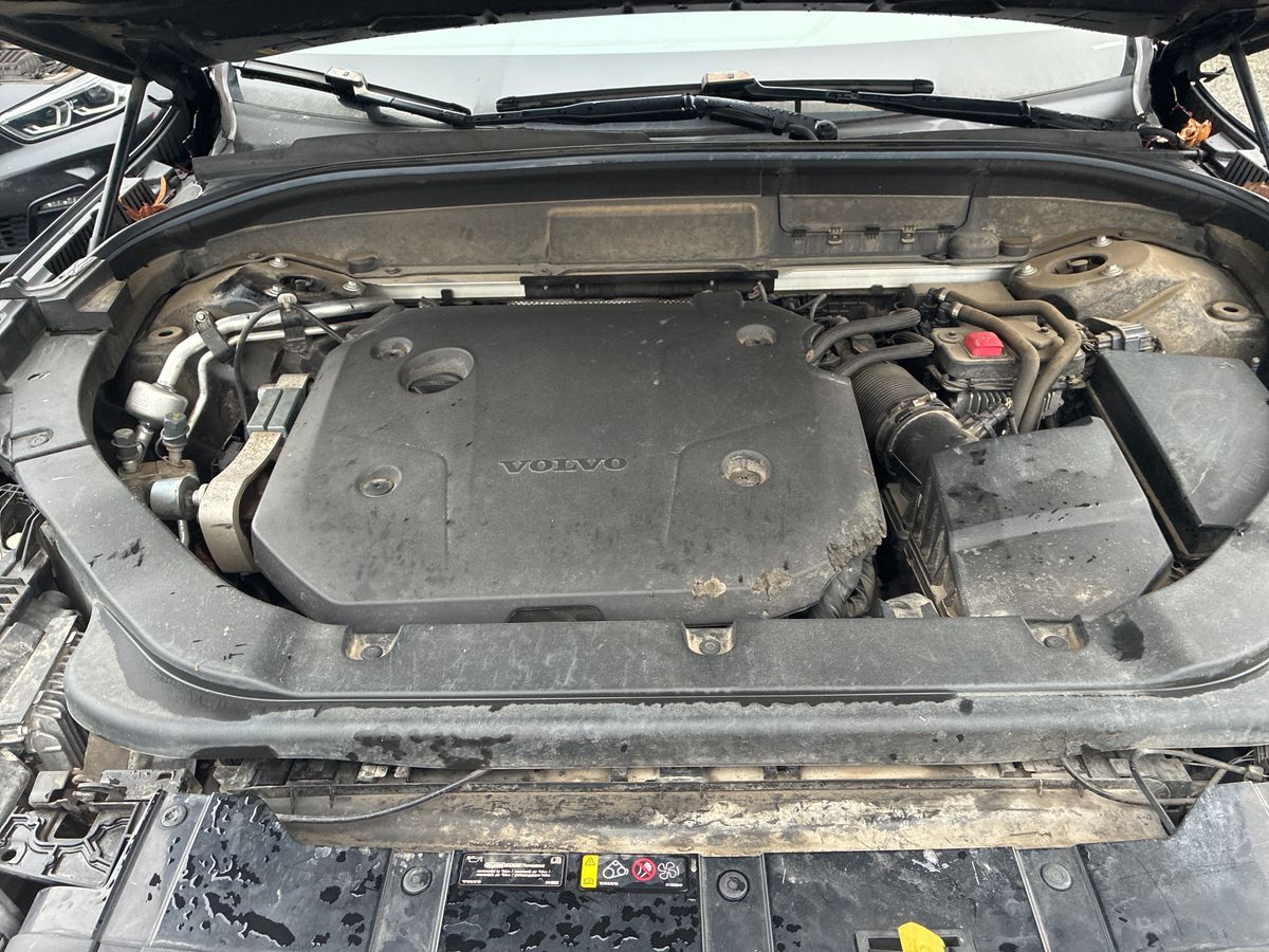 Volvo XC60 2020 — photo 9