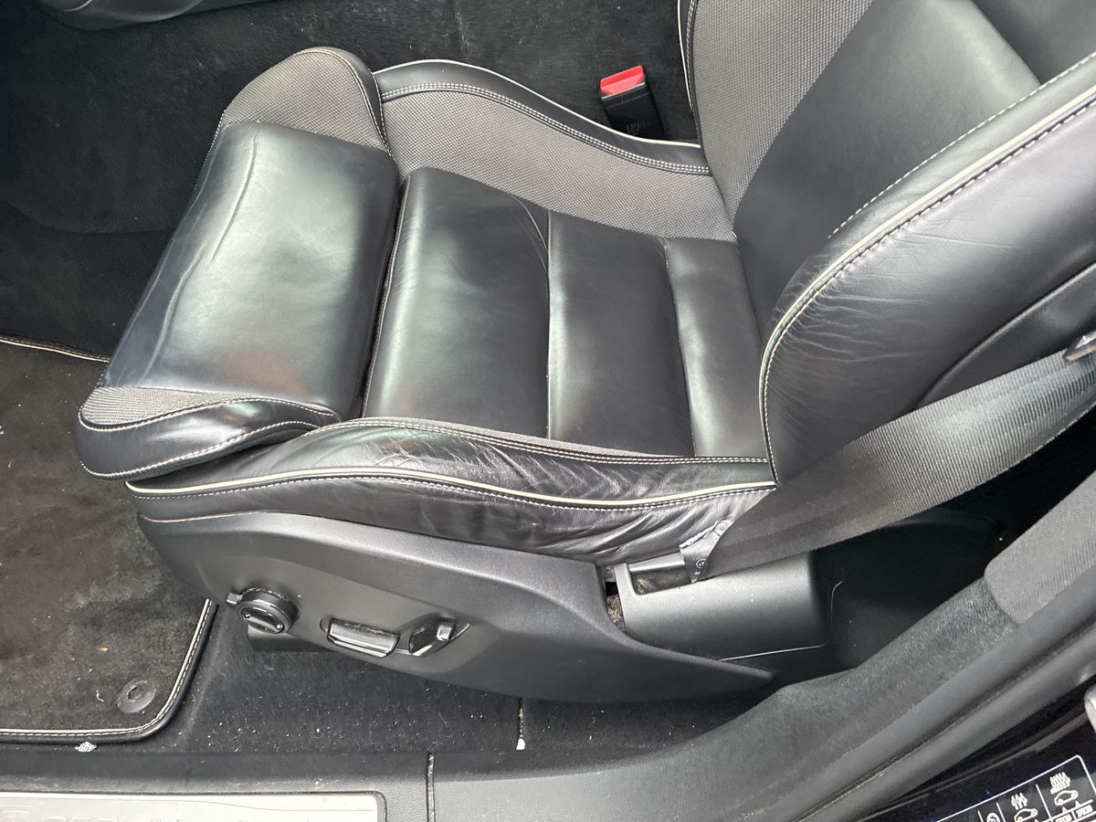 Volvo XC60 2020 — photo 29