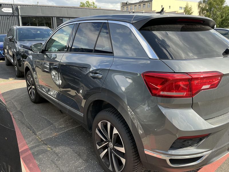 Volkswagen T-Roc 1.5 TSI ACT United — zdjęcie 3