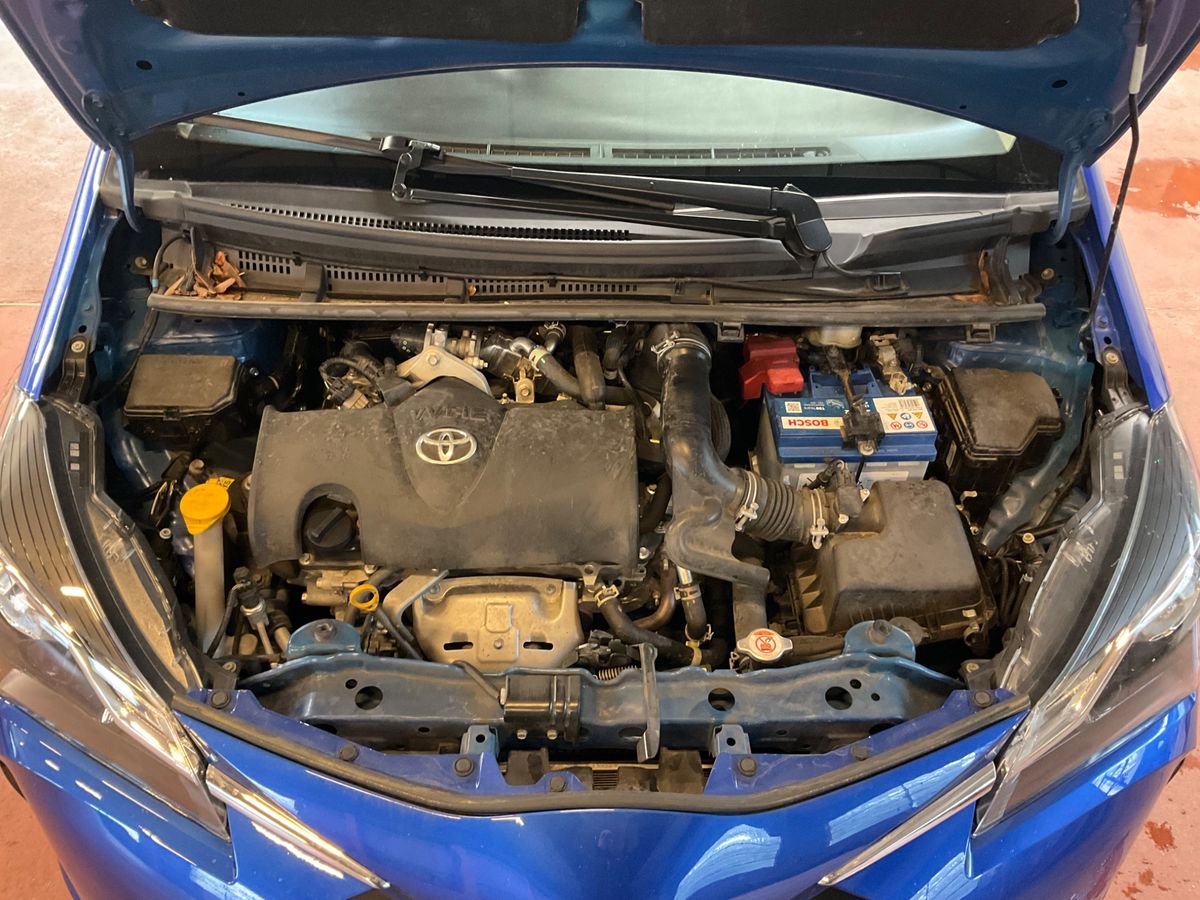 Toyota Yaris 2020 — photo 48