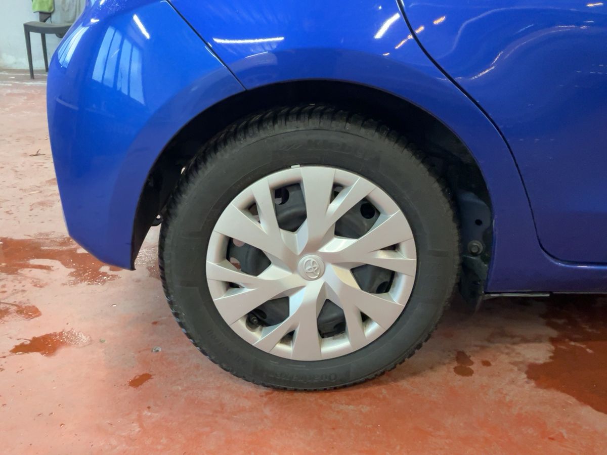 Toyota Yaris 2020 — photo 10